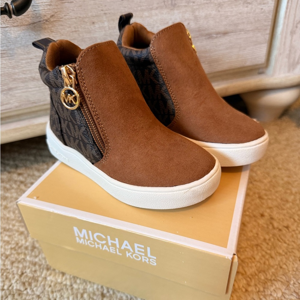 Michael Kors Jem Zaide Boots